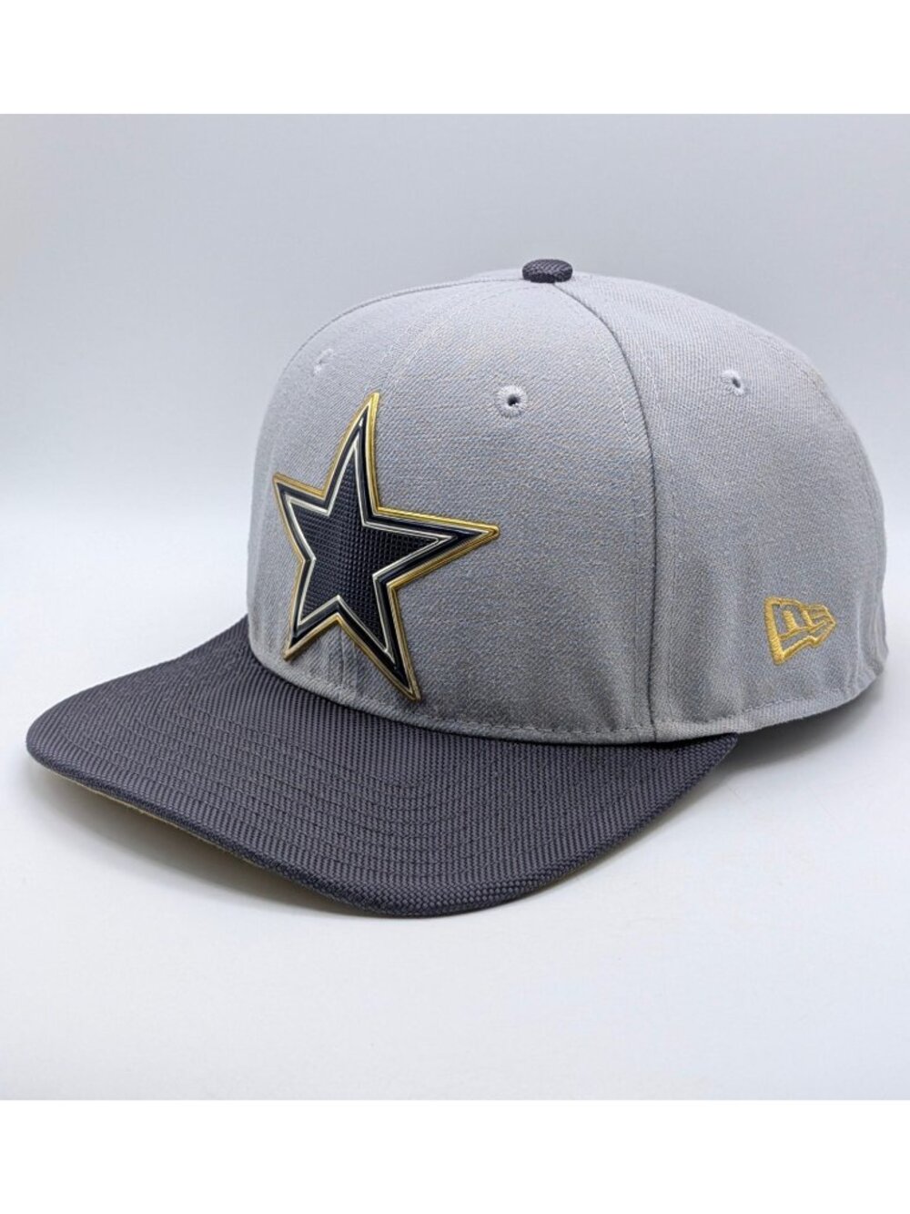 Dallas Cowboys New Era 9FIFTY Snapback Hat Cap Gold Metal Star Gray Black NFL